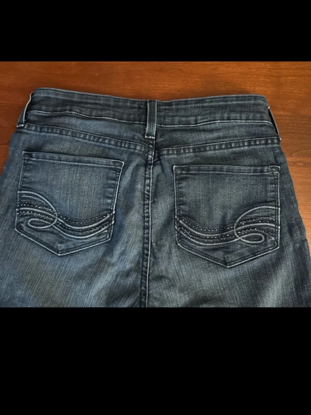 NYDJ Women's Dark Indigo Straight Leg Jeans  Lift  Tuck Technology Size 10
